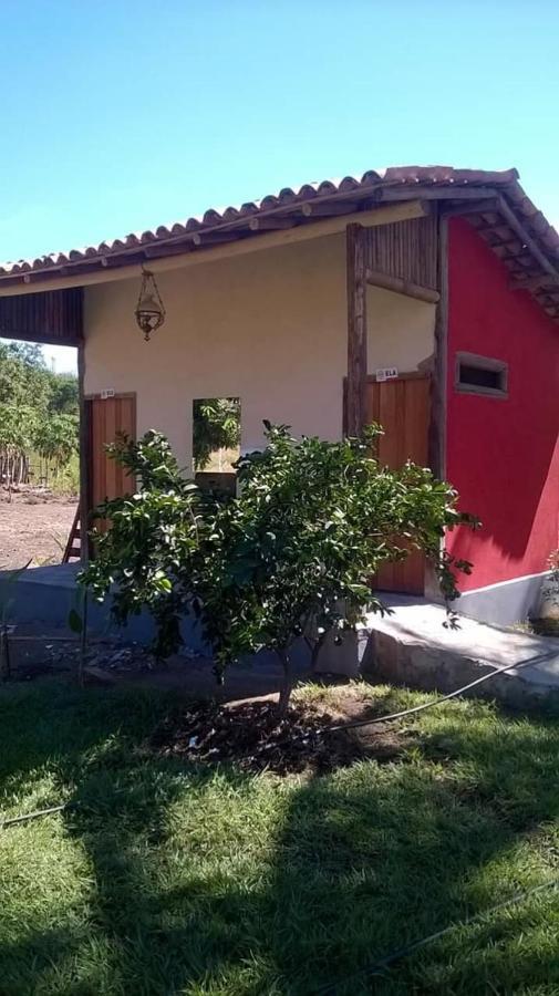 Pousada Portal Do Peruacu Januaria Экстерьер фото